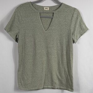 BKE Women’s Olive‎ Short Sleeve Tee Chest Cut Out. Size S.